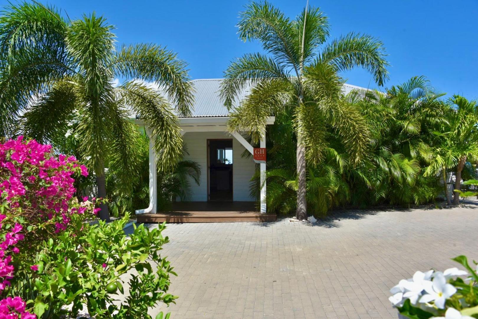 Orient Bay - Amazing Sea View - House 3Bd And 4Bd - Apartment 1 Bd Sea View - 1 Studio View Mountain Quarter of Orleans Dış mekan fotoğraf